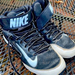 Molded Baseball Cleats